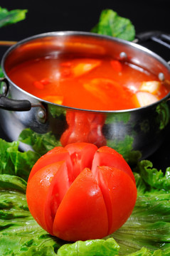 西红柿汤锅