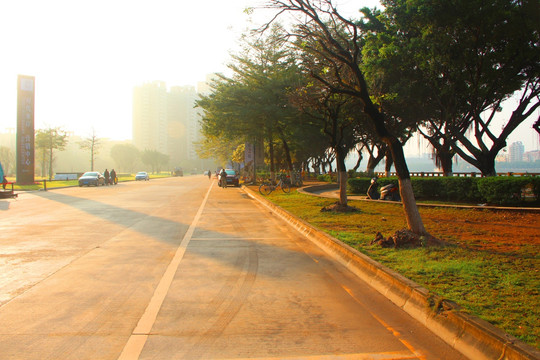 沿江路