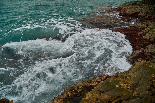 海浪浪花