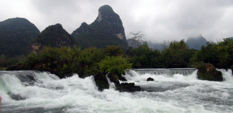 溪流 河流