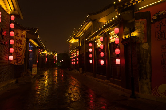 汴河夜景 正宗灌湯包