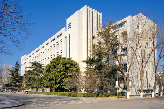 山东大学图书馆