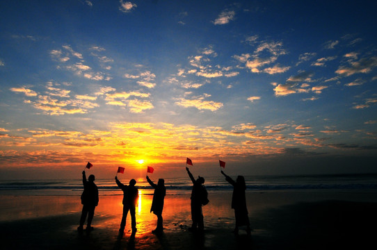 海上日出 晨曦 红太阳 海洋