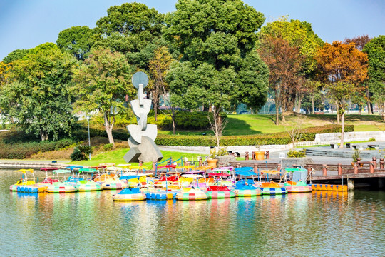 佘山月湖雕塑公园