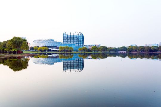 东华大学松江校区 图书馆