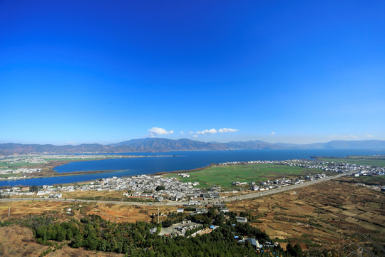 大理 苍山洱海 美丽的苍山洱海