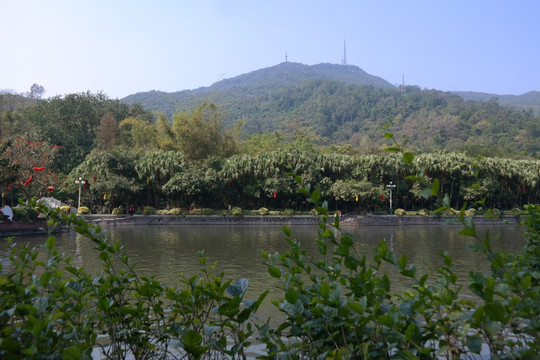 圭峰山玉湖美景