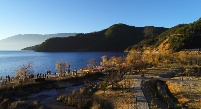 泸沽湖