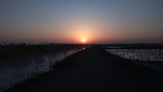 夕阳，夕阳美景，平原夕阳