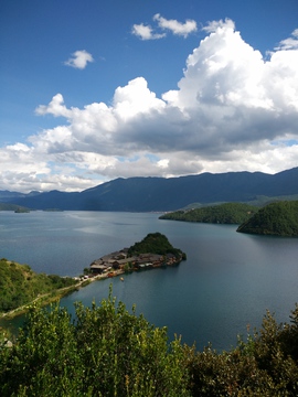 湖心岛 丽江旅游