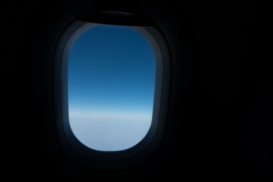 飛機窗戶