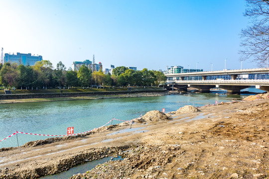 宜春袁水河 河中央 宜春 袁水