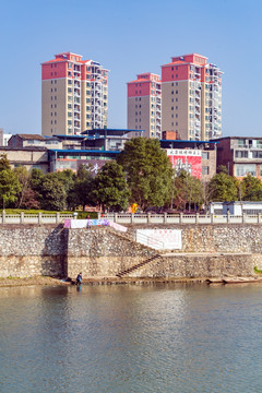 宜春袁水河滨江建筑