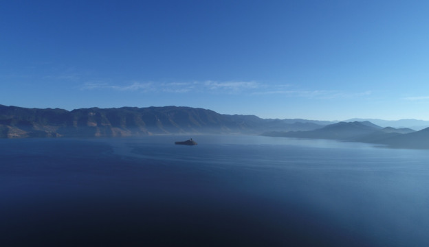 泸沽湖