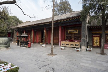 广仁寺建筑