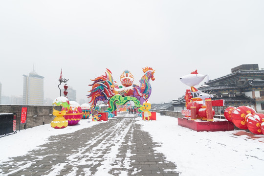 西安古城墙雪景 灯展