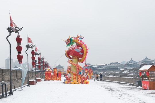 西安古城墙雪景 灯展