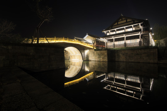 海宁盐官古城夜景