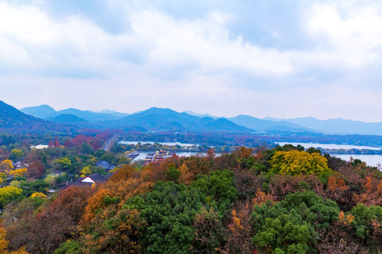 远眺西湖风景区