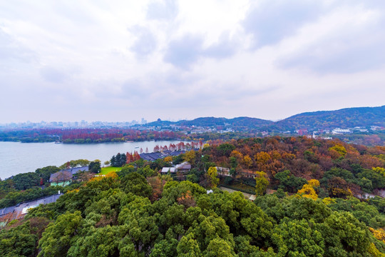 远眺西湖风景区