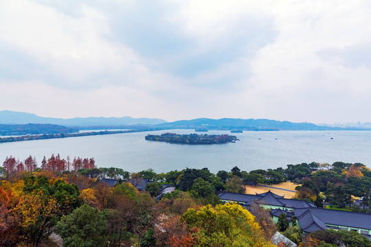 远眺西湖风景区