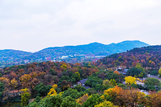 远眺西湖风景区