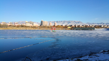 冰天雪地