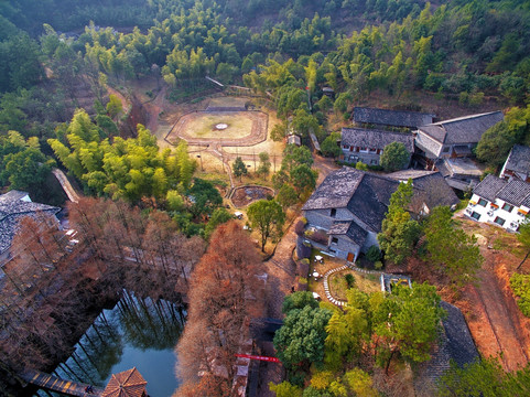 兰溪诸葛卧龙湖度假村 航拍全景