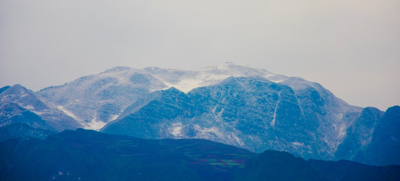 雪山