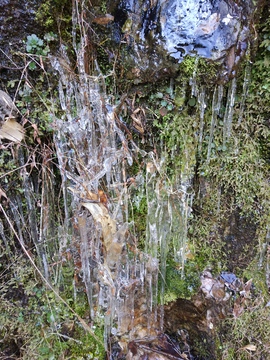 滴水成冰