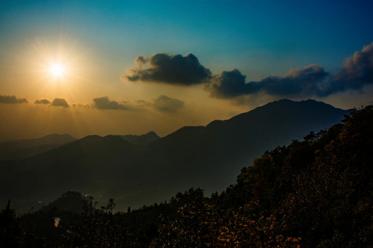 天堂山日落风景