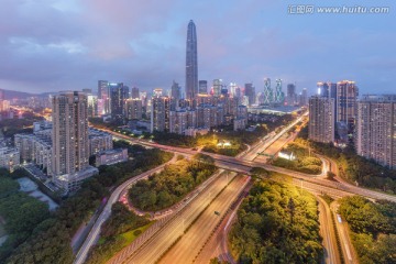 深圳平安大厦 交通 夜景