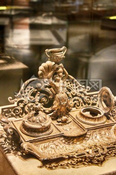 法国铸铜镀银文具架工匠精神