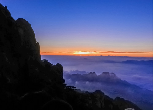 黄山日出