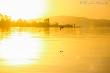 云南昆明滇池黄昏风景