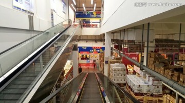 超市自动扶梯