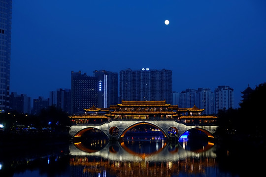 中秋夜安顺廊桥赏月