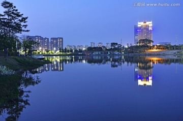 城市夜景 深圳大运中心