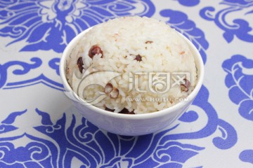 五谷白米饭