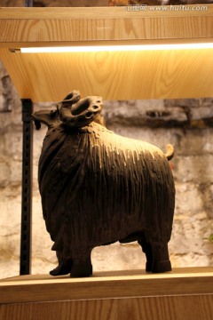羊 雕塑