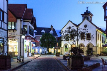 泰晤士小镇夜景