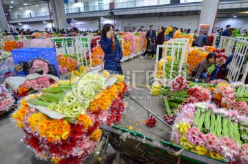 昆明斗南花市夜市