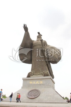 汉武大帝 雕像