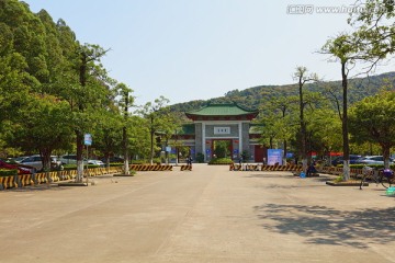 广东佛山市顺德宝林寺大门