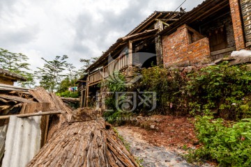 油岭瑶寨自然风光