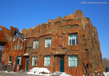 公园的岩石小屋