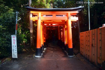 日本鸟居