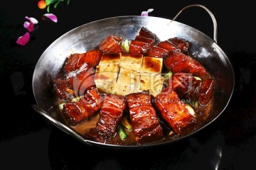 红烧肉豆腐锅