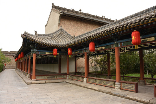 李家大院