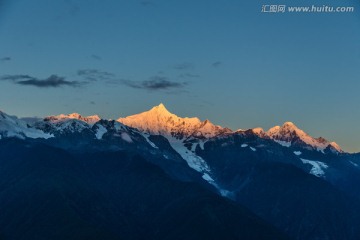 梅里雪山 日出金山